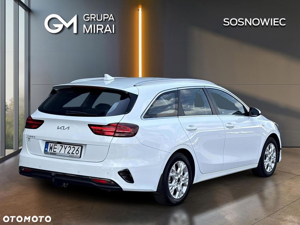Kia Ceed - 5