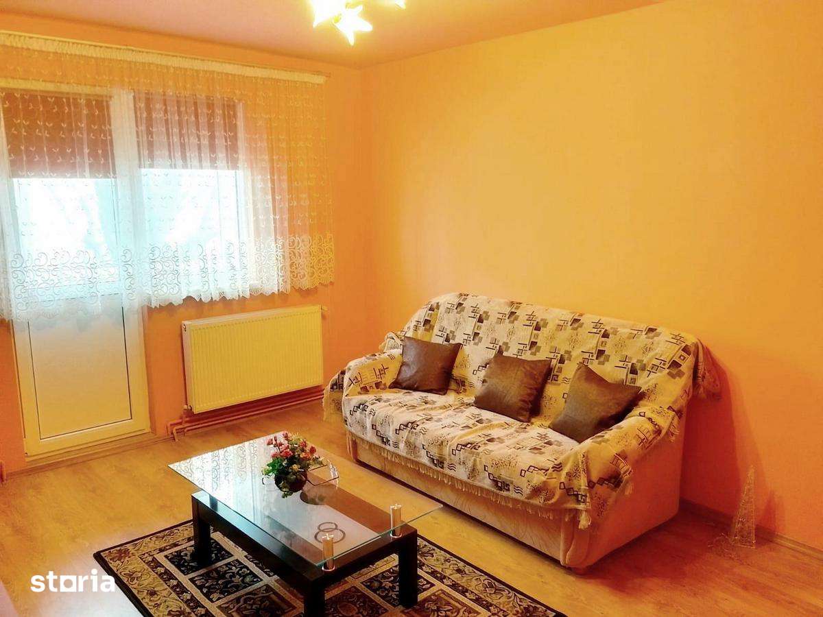 Apartament cu 3 camere de inchiriat zona Mihai Viteazu — fotografia 3