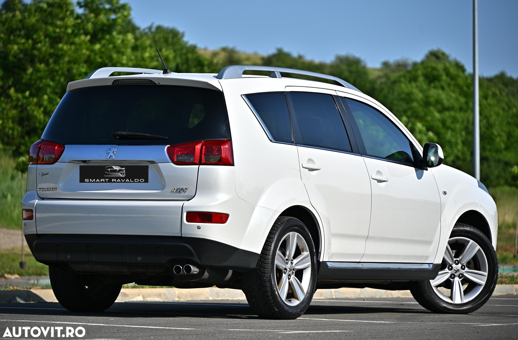 Peugeot 4007 2.2 HDI Premium - 9