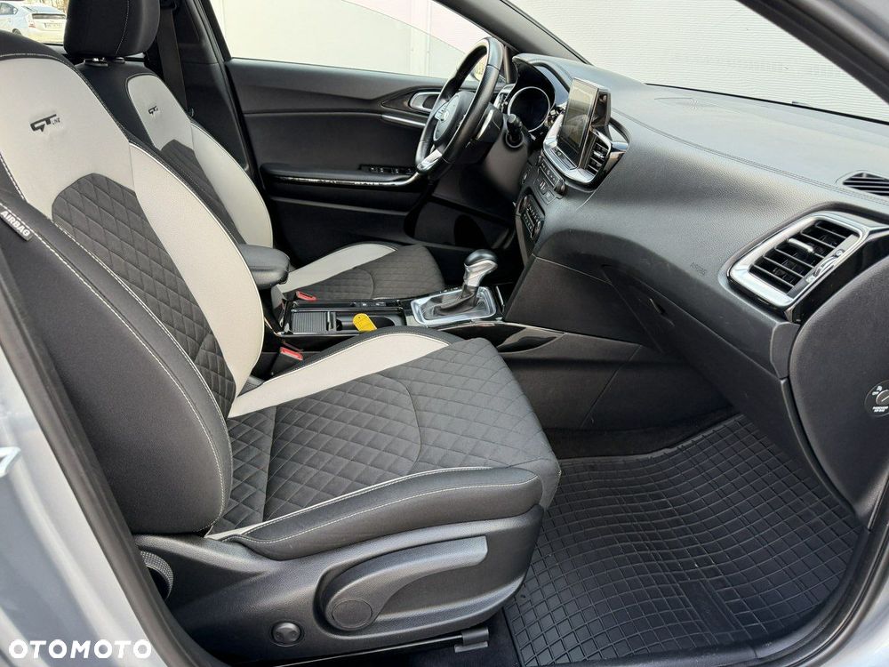 Kia ProCeed 1.6 CRDi DCT7 SCR GT LINE - 36