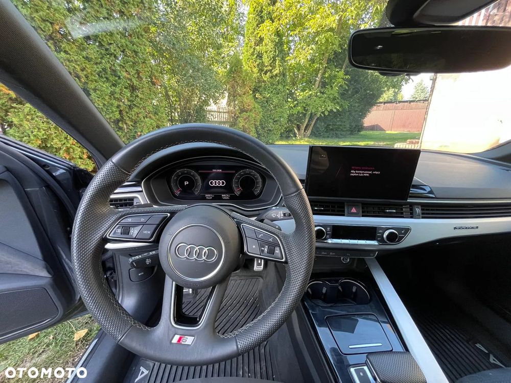Audi A4 Avant - 26