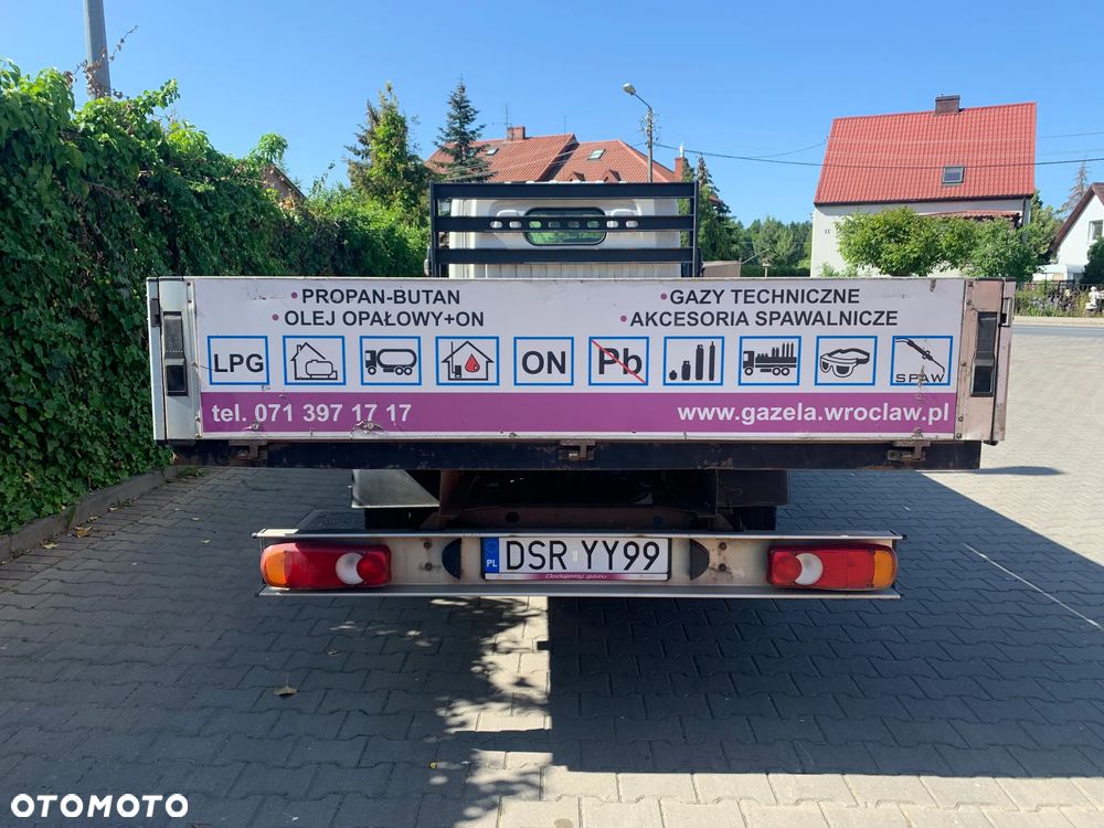 Nissan CABSTAR NT400 - 4