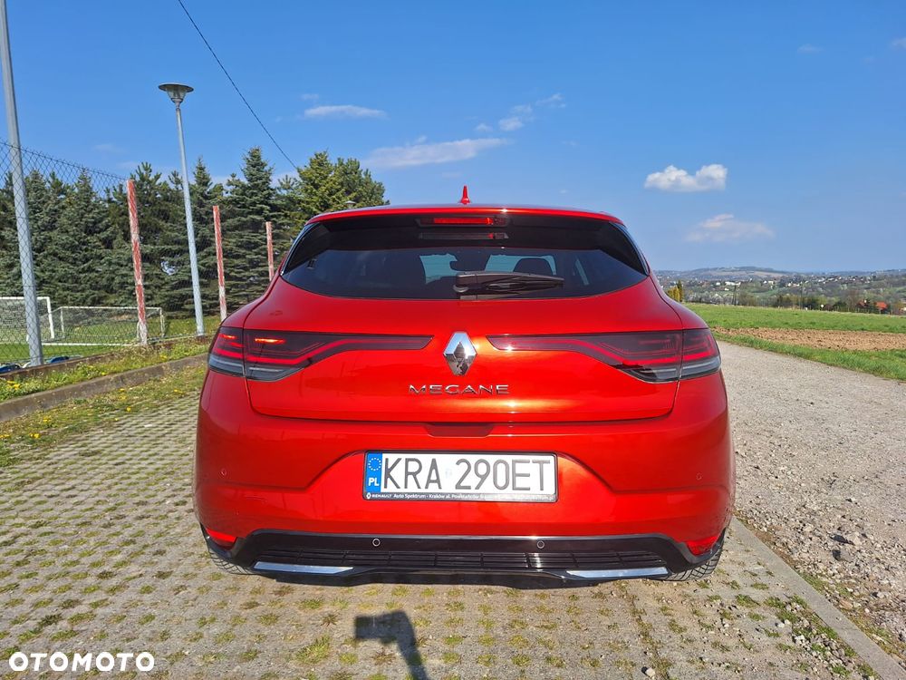 Renault Megane 1.5 Blue dCi Intens - 9