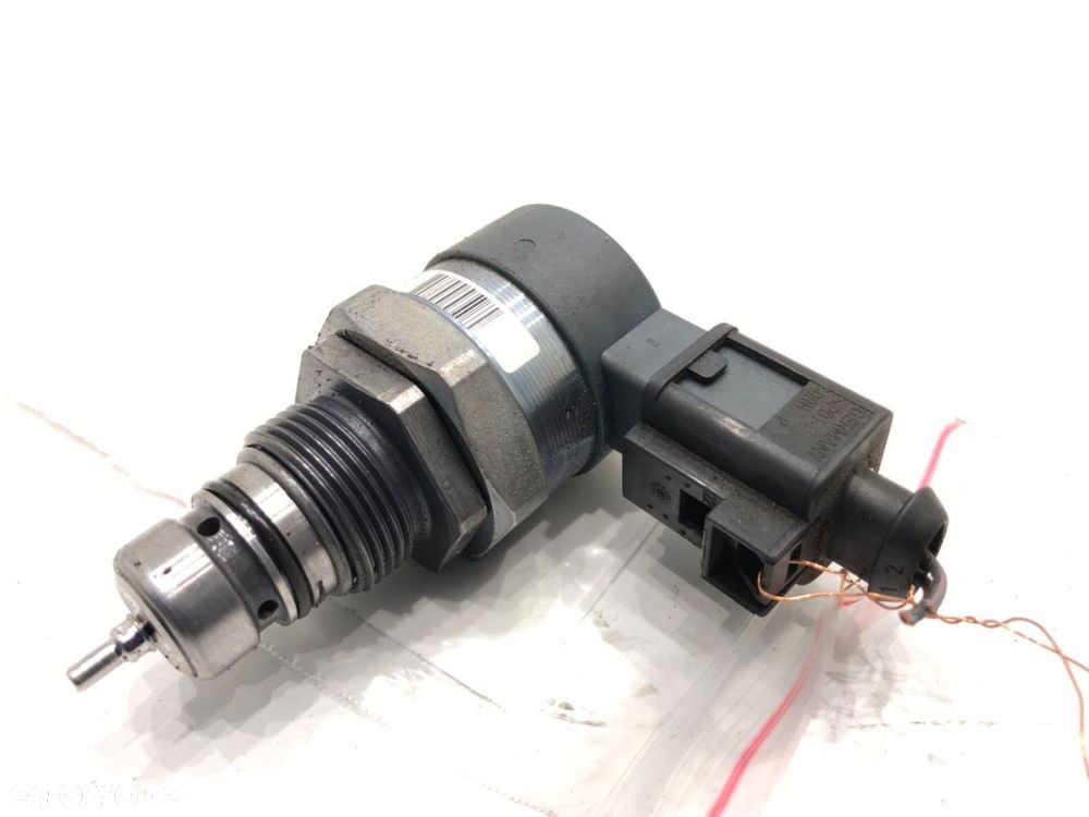 REGULATOR CIŚNIENIA PALIWA  AUDI A4 B8 Avant (8K5) 2007 - 2015 2.0 TDI quattro 125 kW [170 KM] olej - 1