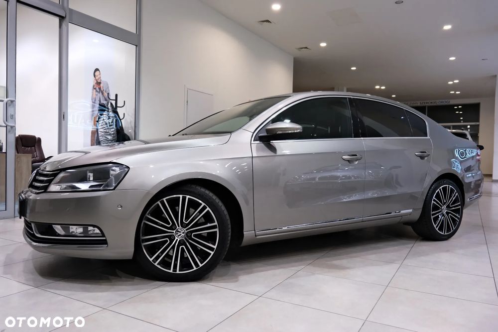 Volkswagen Passat 3.6 V6 4Motion DSG Exclusive - 19