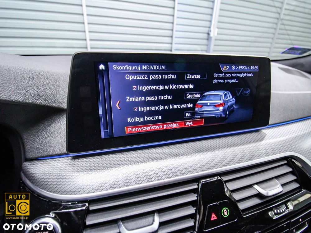 BMW Seria 5 520d M Sport - 25