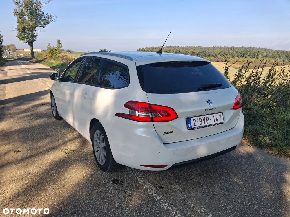 Peugeot 308 - 7