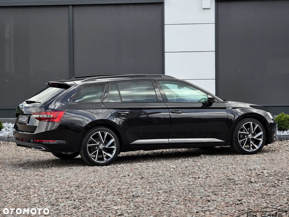 Skoda Superb 2.0 TDI 4x4 DSG Sportline - 17