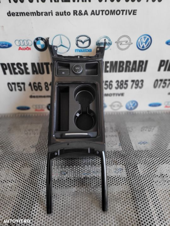 Suport Pahare Consola Centrala Ford Kuga 2 II Volan Stanga Dezmembrez Ford Kuga 2 II 2.0 Tdci T7MA - 4