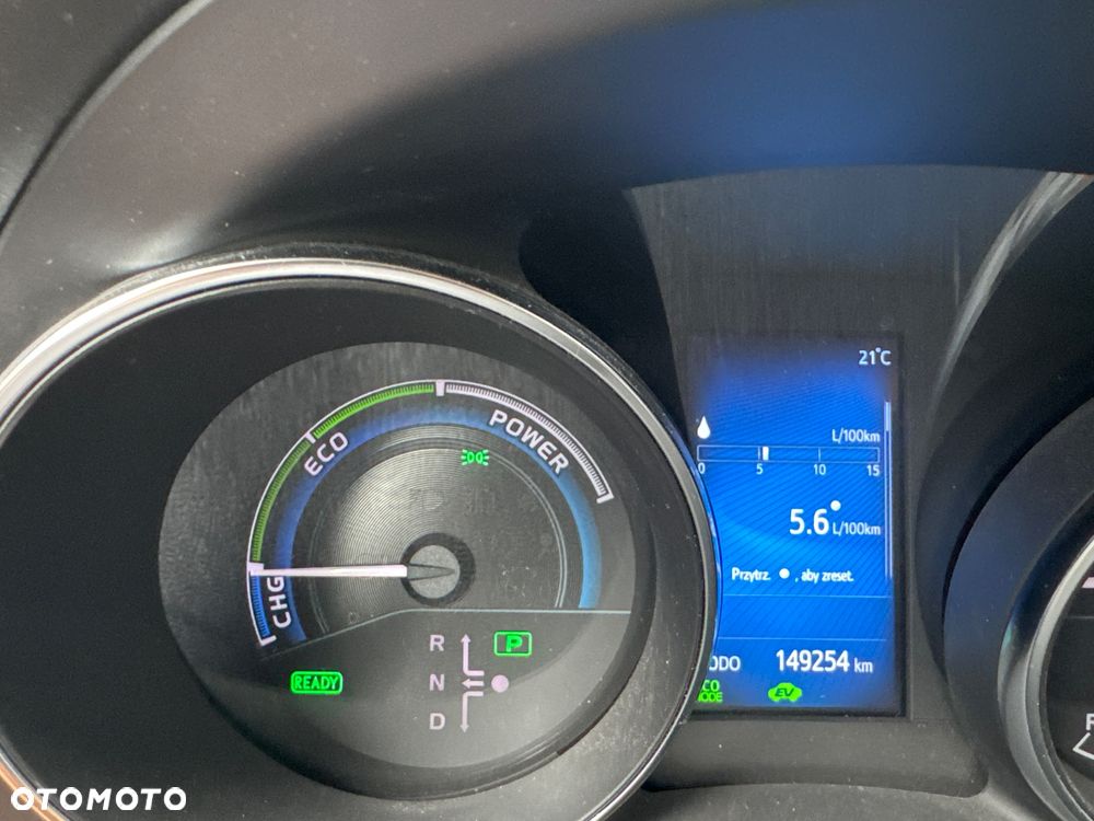 Toyota Auris Hybrid 135 Selection - 22