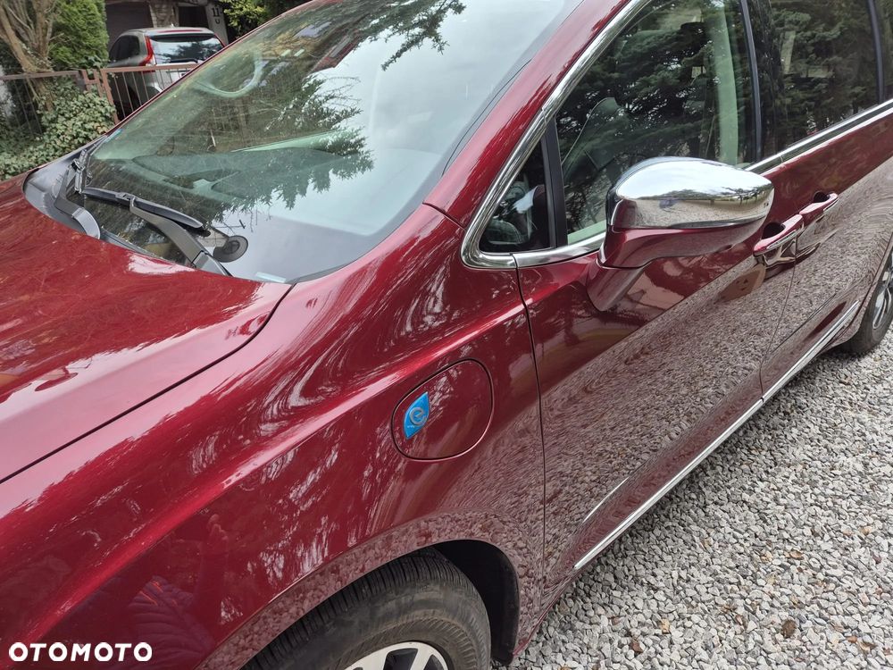 Chrysler Pacifica - 19