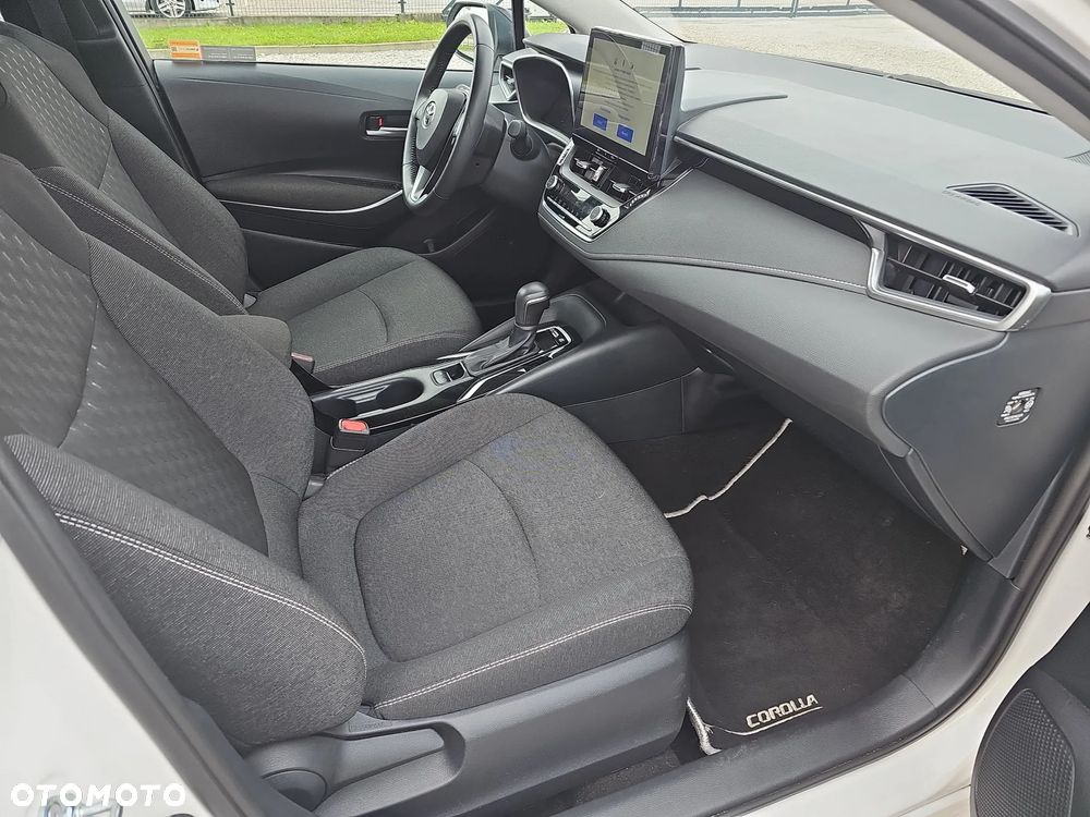 Toyota Corolla 1.8 Hybrid Comfort - 20