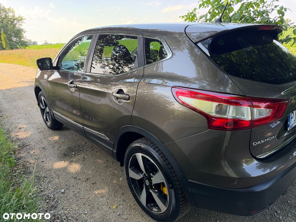 Nissan Qashqai 1.6 dCi DPF acenta - 3