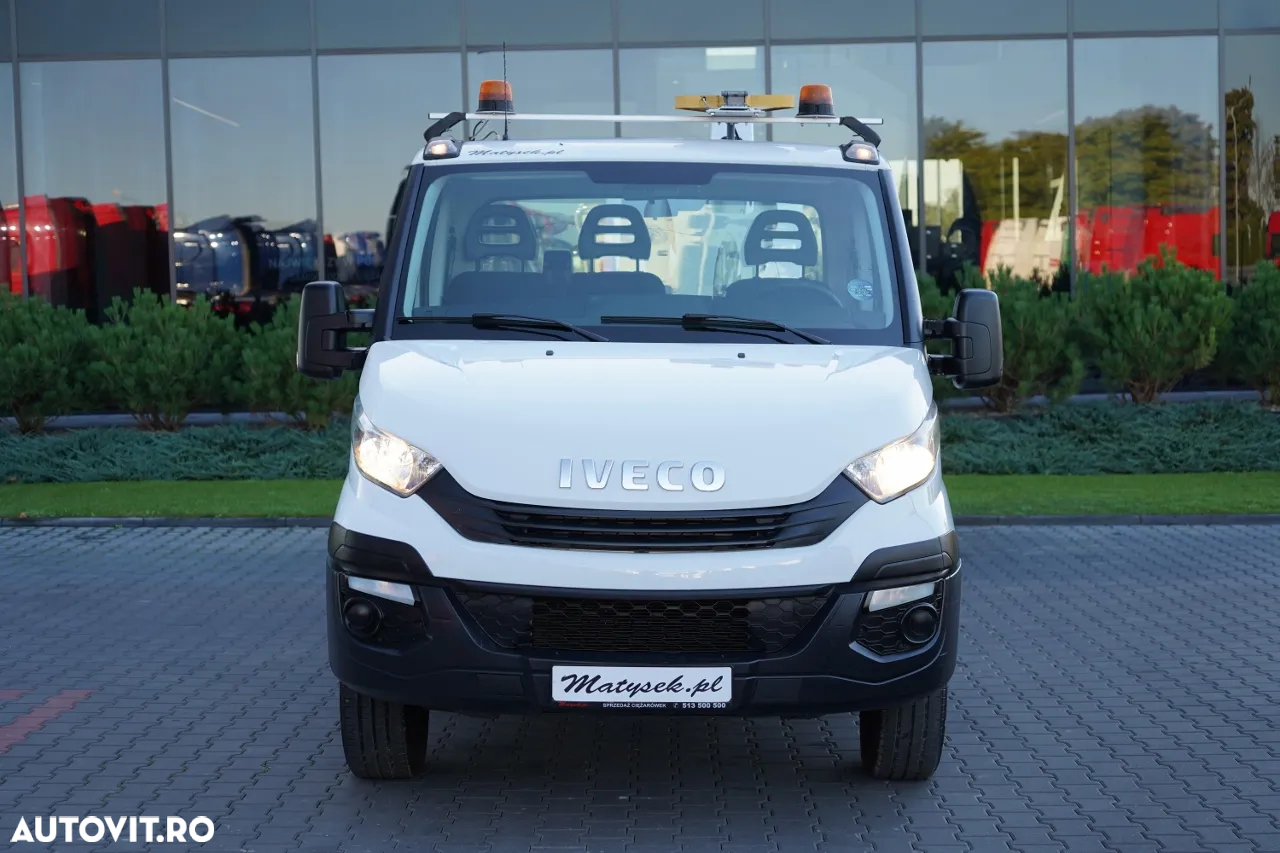 Iveco DAILY 35-120 / RIDICARE 20 METRI / 4 STABILIZATOARE / MANUALĂ / 2017 - 11