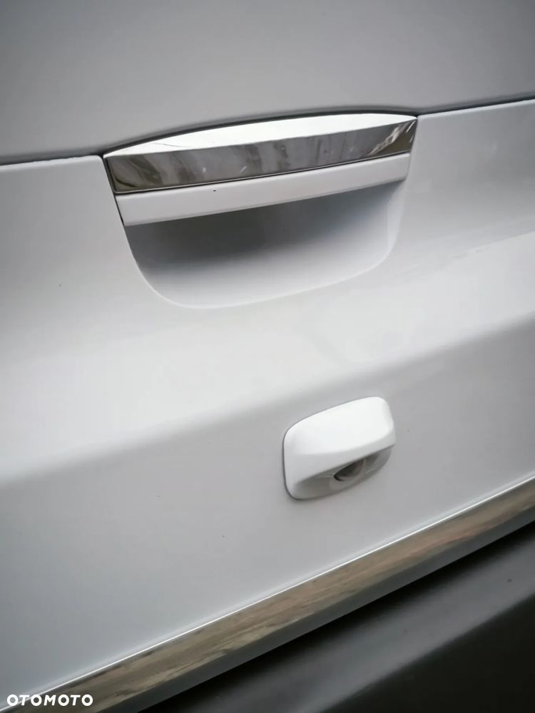 Ford Galaxy 2.0 TDCi Platinium X (Titanium) - 22