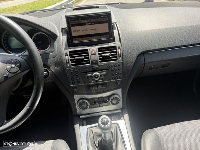 Mercedes-Benz C 250 - 12