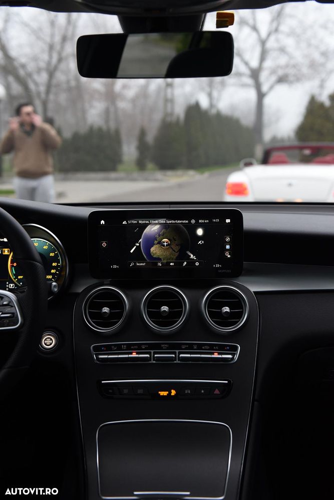 Mercedes-Benz GLC 300 de 4Matic 9G-TRONIC Exclusive - 24