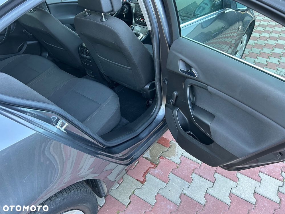 Opel Insignia 1.8 Cosmo - 11