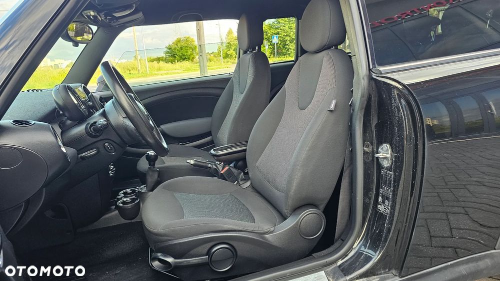MINI Countryman One D - 18