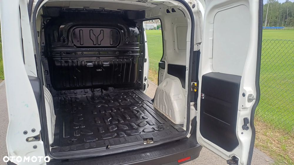 Fiat DOBLO - 4