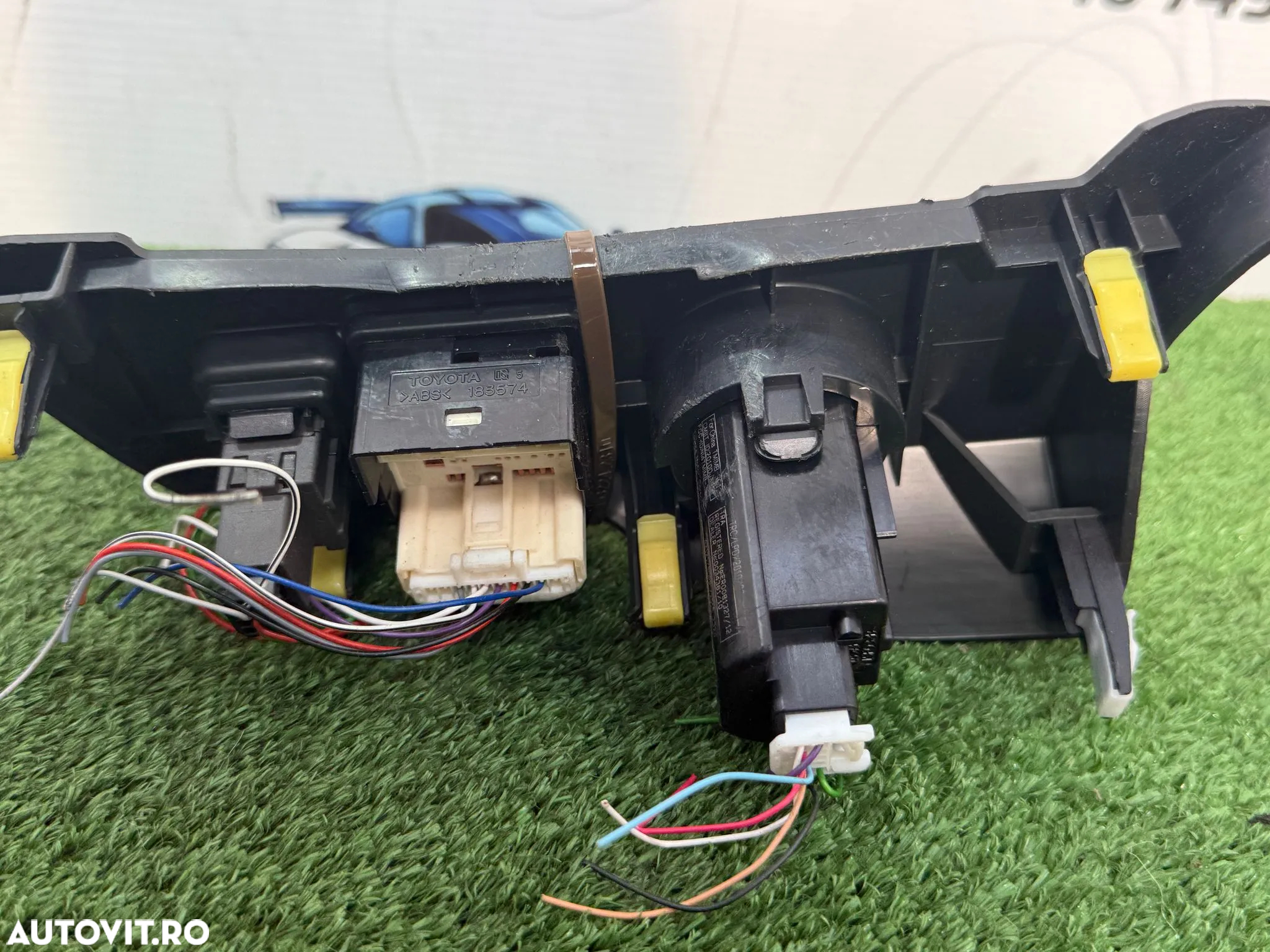 CONTACT CU CHEIE TOYOTA YARIS 1.5 B HYBRID 2017 COD OEM 183574 45020053 2017-2020 - 4