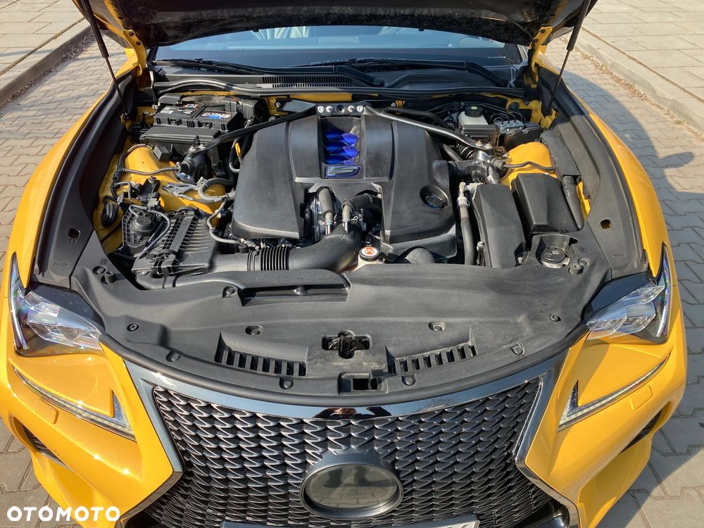 Lexus RC F Carbon - 26