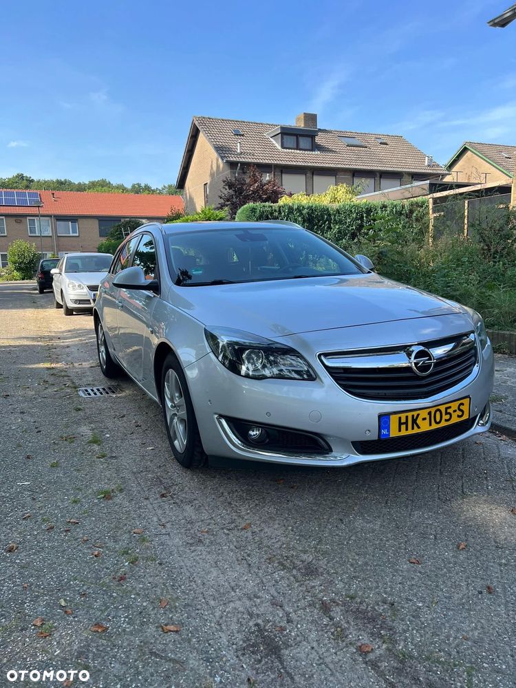 Opel Insignia - 2