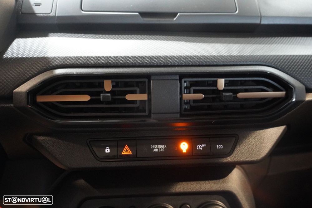 Dacia Sandero - 16