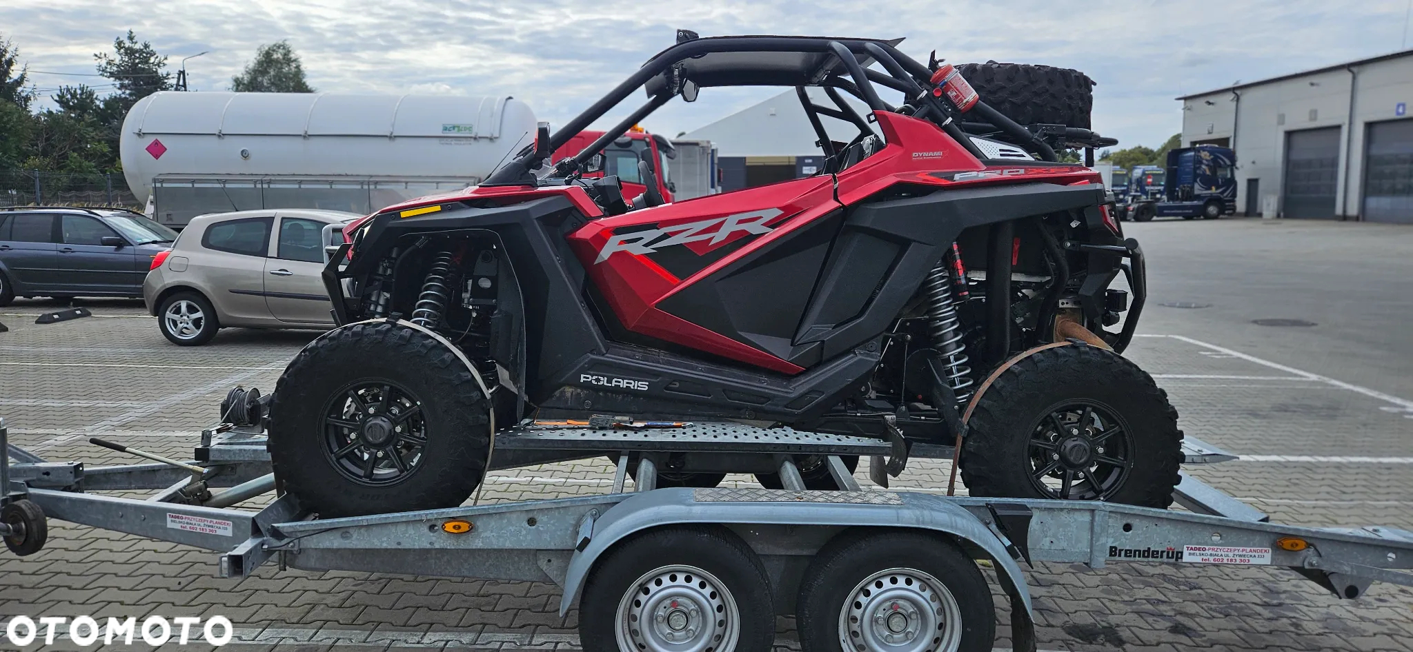 Polaris RZR - 11