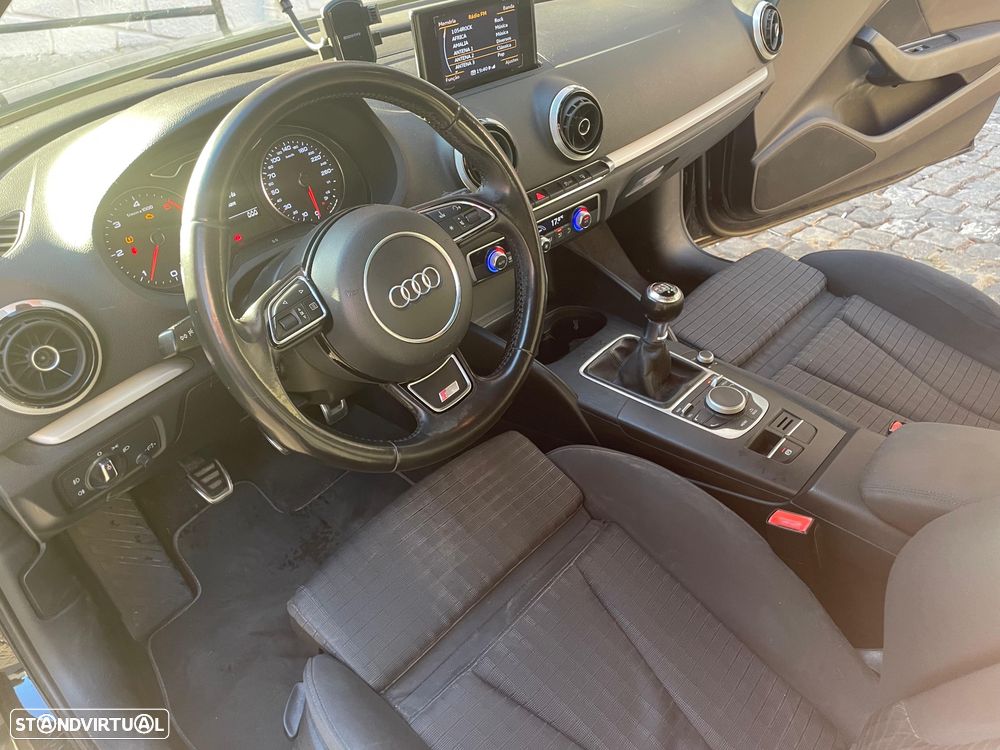 Audi A3 Sportback 1.6 TDI (clean diesel) S line Sport Pack - 9
