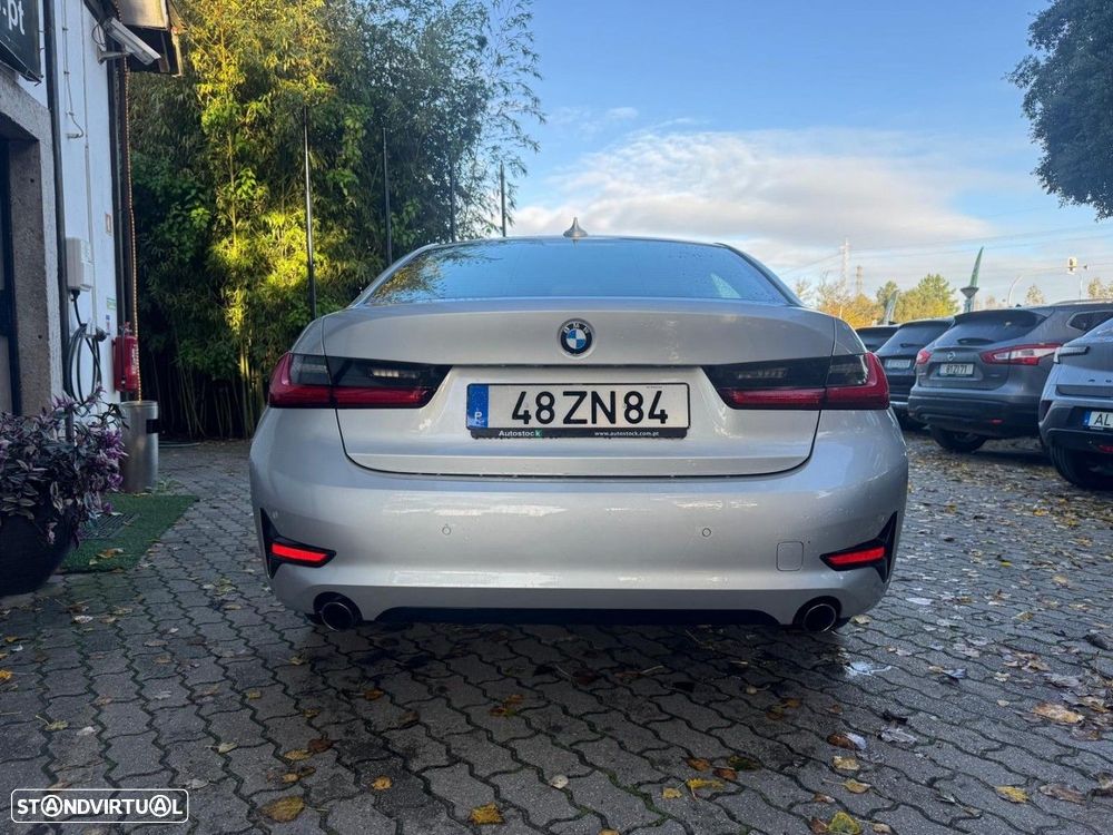 BMW 318 d Line Luxury Auto - 5