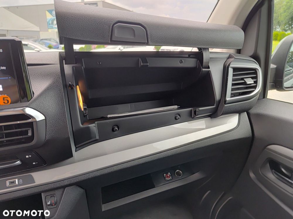Opel Zafira - 18