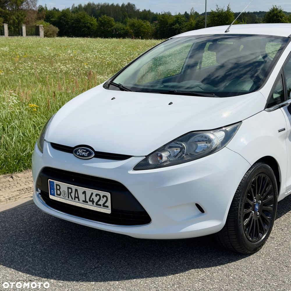 Ford Fiesta 1.5 TDCi Celebration - 26