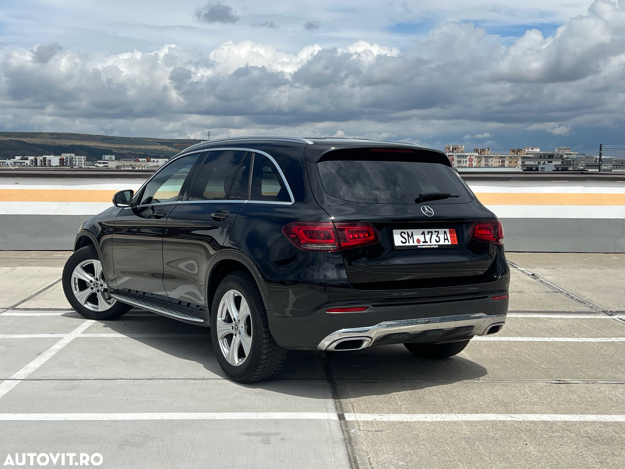 Mercedes-Benz GLC 220 d 4Matic 9G-TRONIC AMG Line - 16