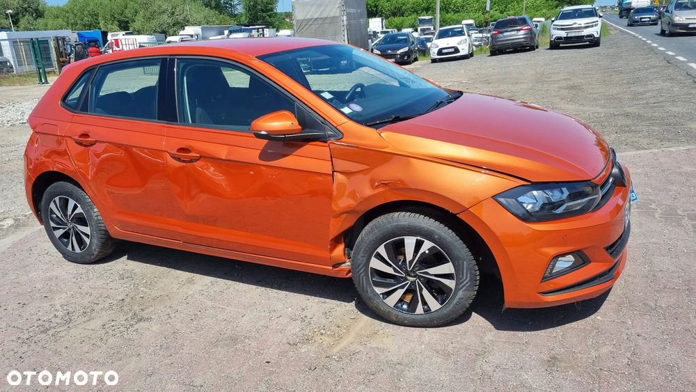 Volkswagen Polo 1.0 TSI BlueMotion Trendline - 3