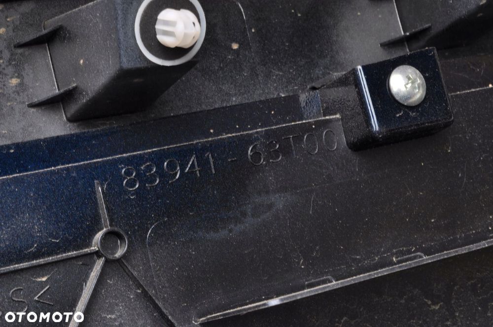 SUZUKI S-CROSS BLENDA LISTWA KLAPY 83941-63T00 23R - 6