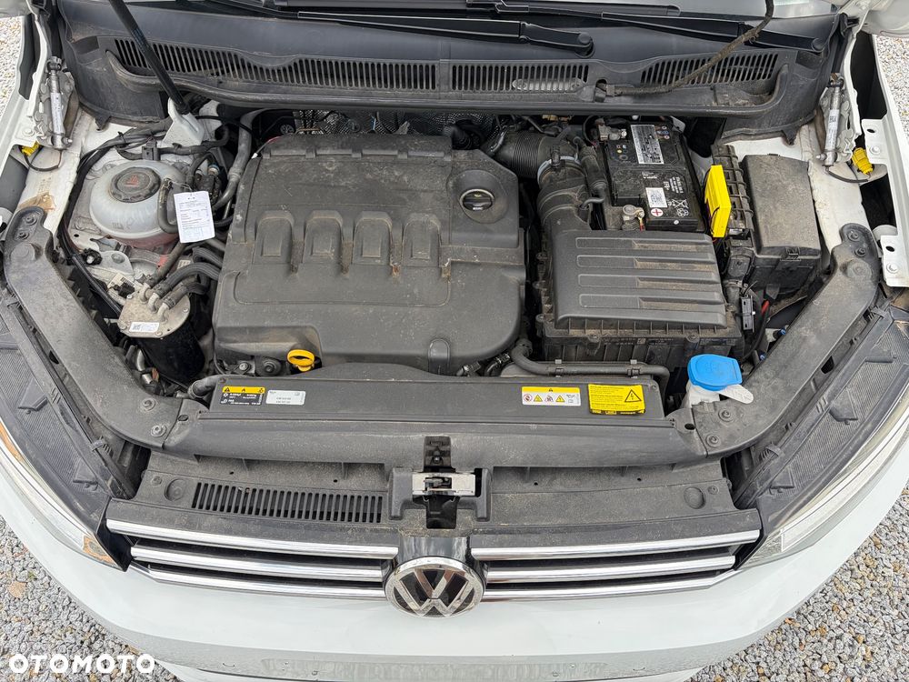 Volkswagen Touran 2.0 TDI SCR DSG UNITED - 22