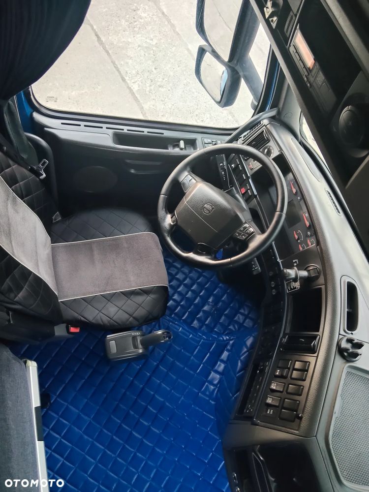 Volvo Inny - 7