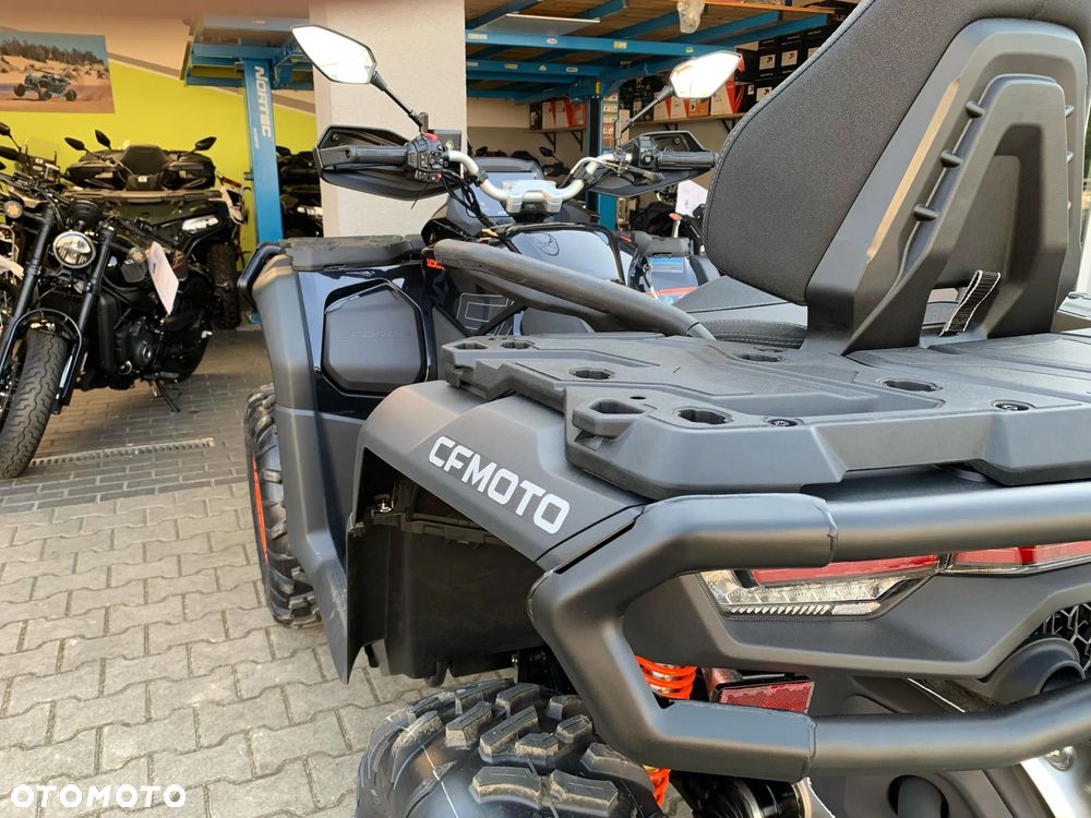 CFMoto CForce - 12
