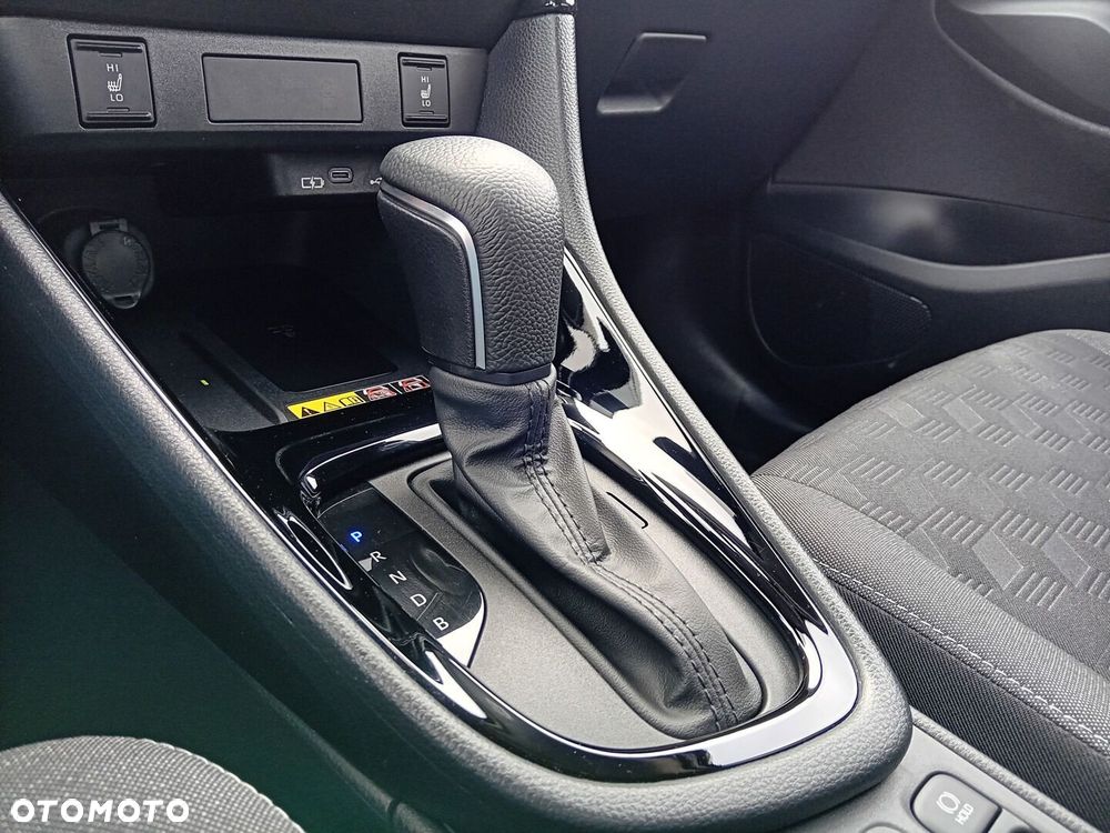 Toyota Yaris Hybrid 1.5 Style - 18