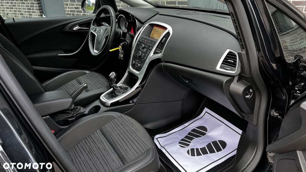 Opel Astra 1.4 Turbo - 32