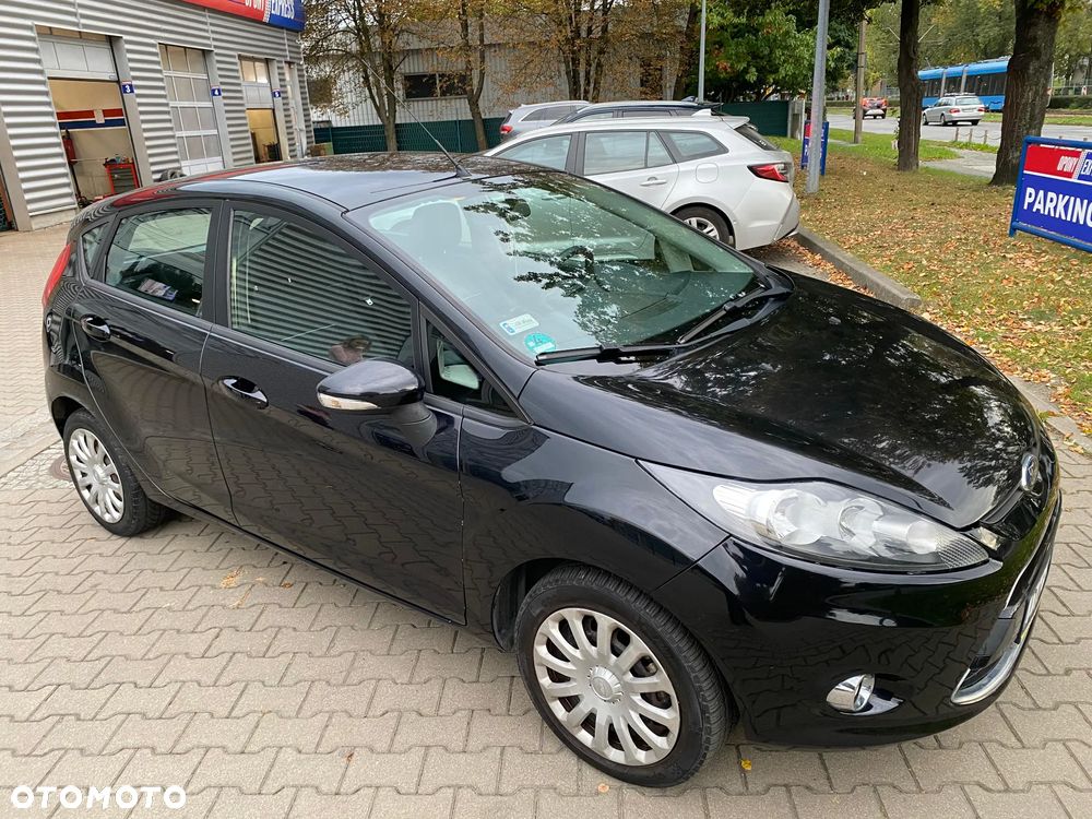 Ford Fiesta - 9