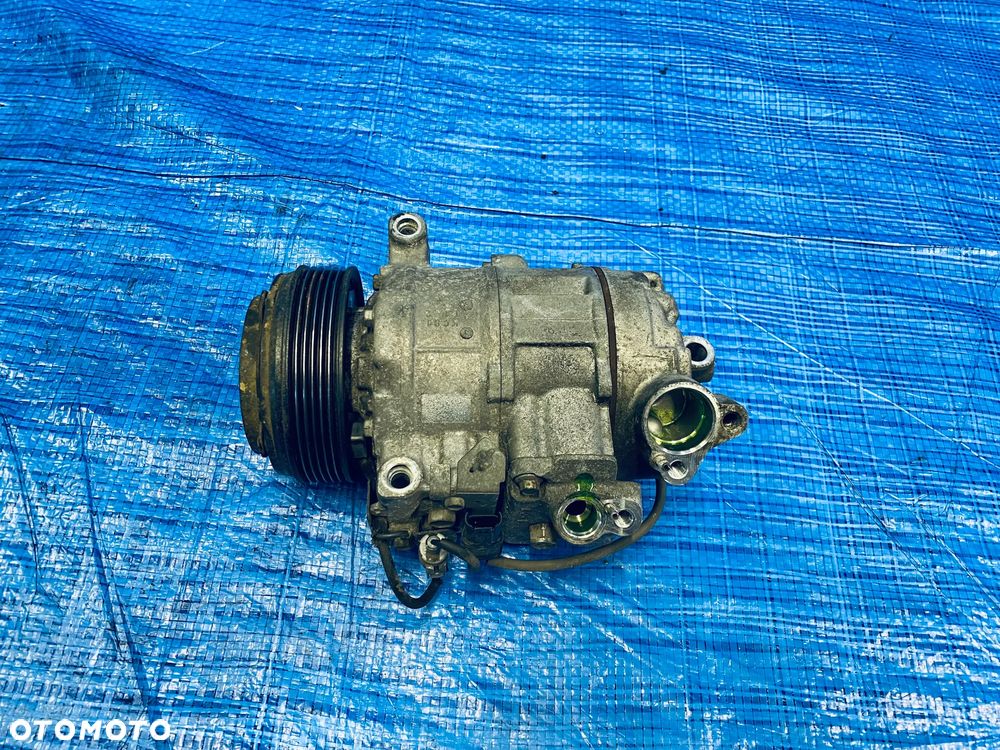 SPRĘŻARKA KOMPRESOR POMPA KLIMATYZACJI KLIMY BMW E60 E61 E81 E84 E87 E88 E90 E91 1.8D 2.0D * N47 * ; 6987862 ORYGINAŁ - 3