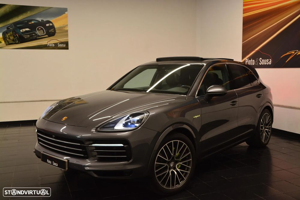 Porsche Cayenne E-Hybrid - 18