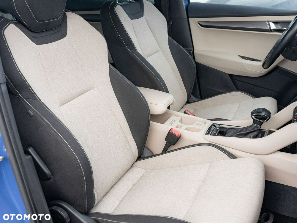 Skoda Karoq 2.0 TDI SCR 4x4 Style DSG - 28