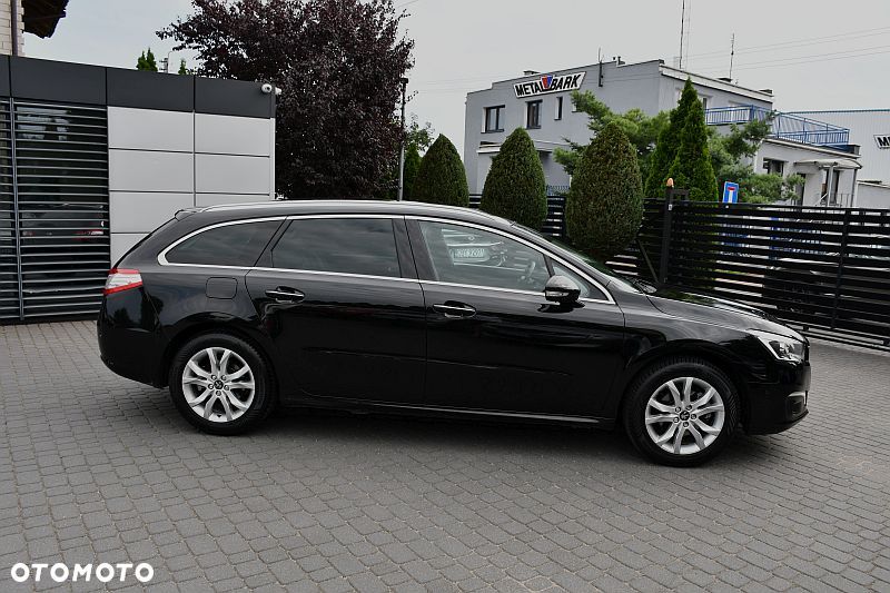 Peugeot 508 1.6 e-THP Allure S&S - 29