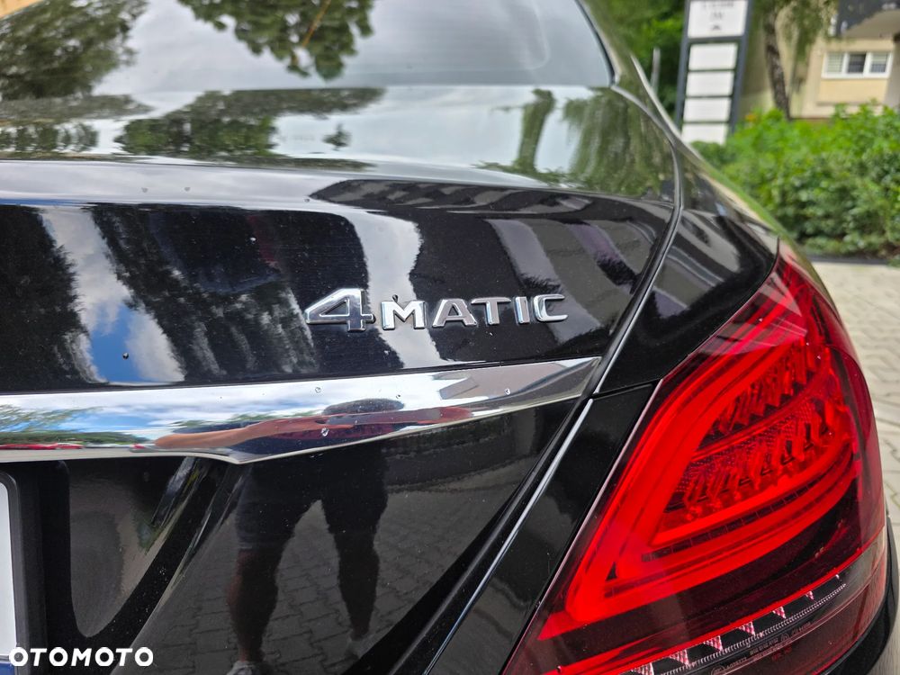 Mercedes-Benz Klasa C 200 4-Matic 9G-TRONIC - 28