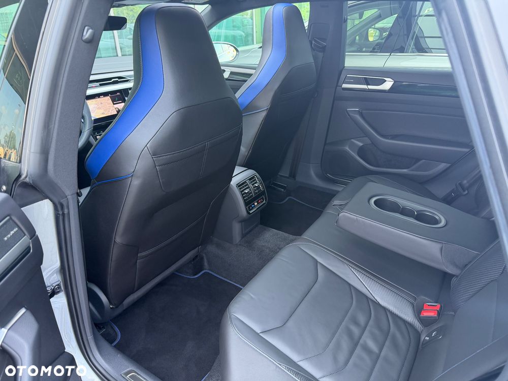 Volkswagen Arteon 2.0 TSI 4Motion R DSG - 21
