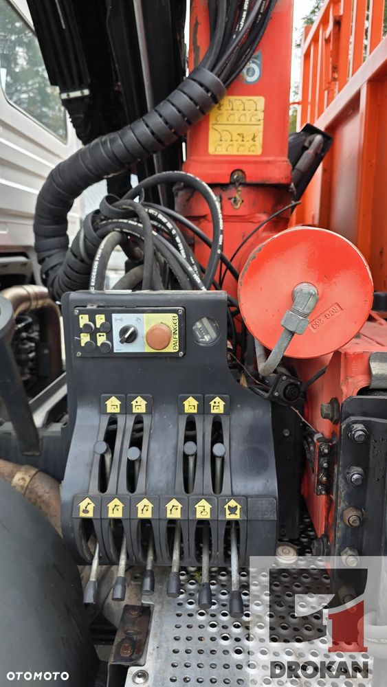 Mercedes-Benz AXOR 1829 - 13