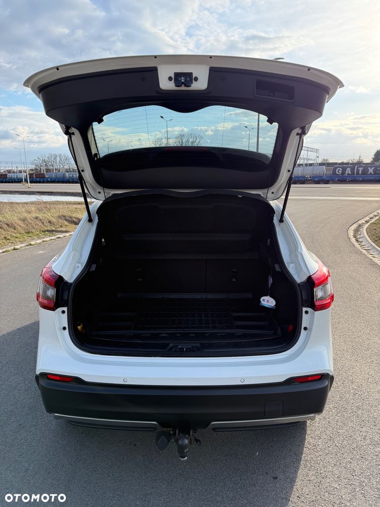 Nissan Qashqai 1.7 dCi 4x4 Tekna+ Xtronic - 13